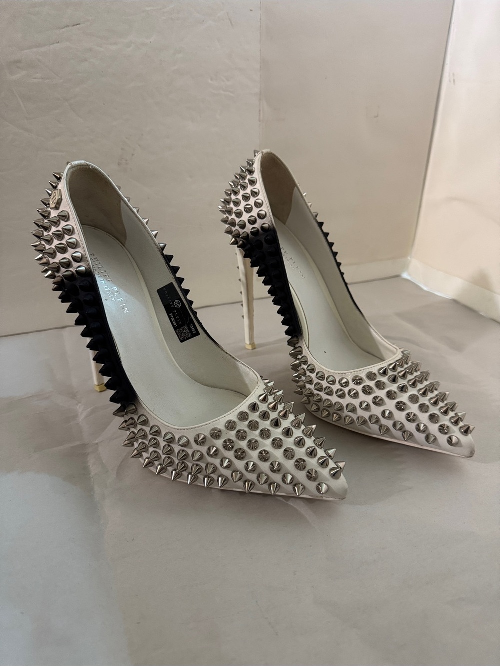 Philipp Plein White and Black Spike-Embellished Pointed Toe Pumps Italy heels